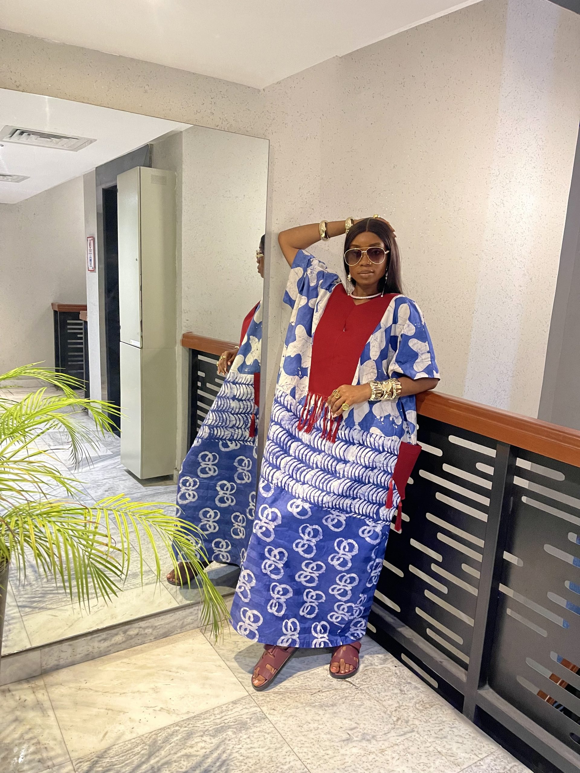 Vicky Midi in blue - Image 2