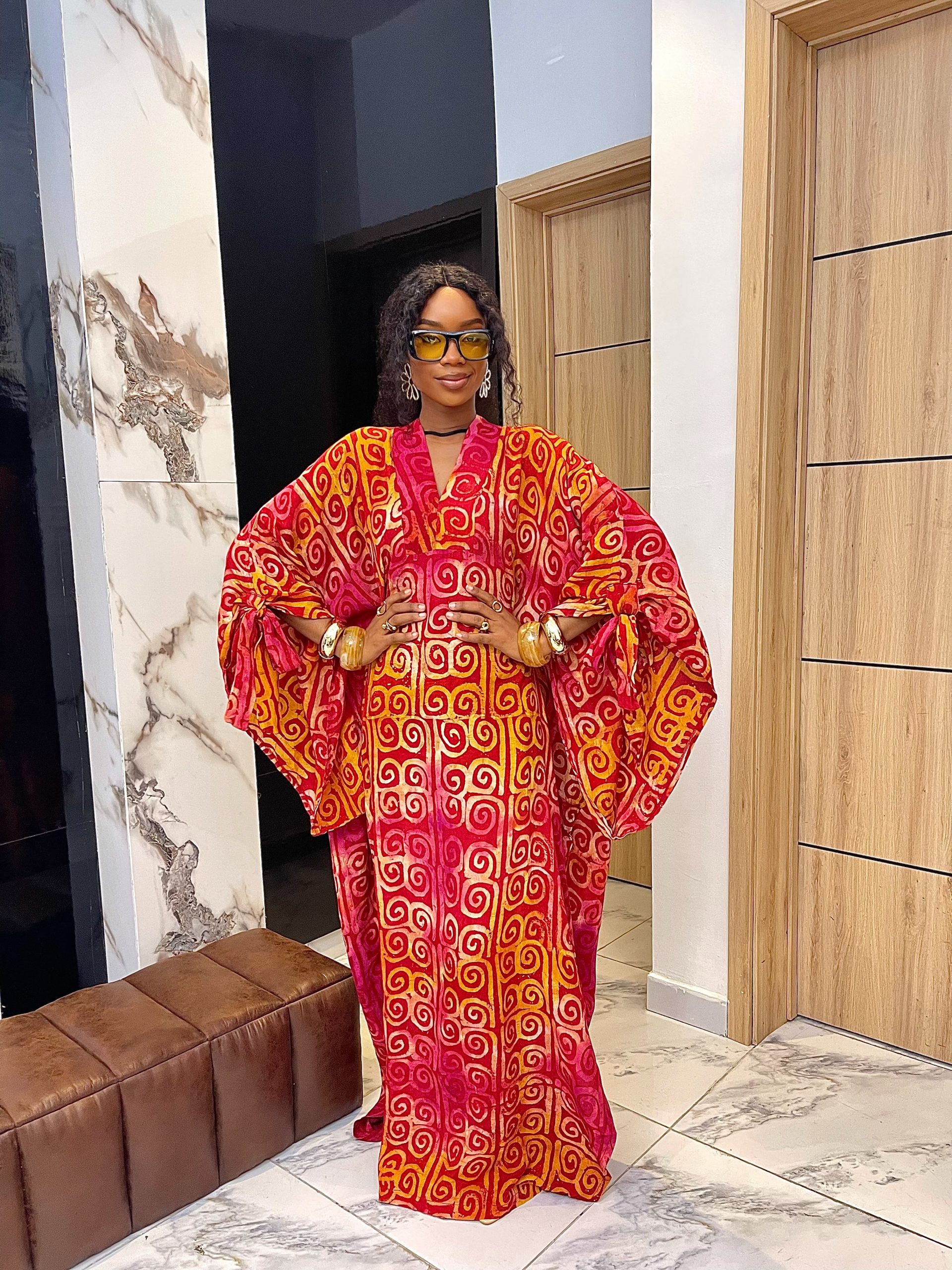 Tope bubu in Red-yellow