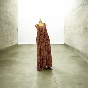 CREPPY DRESS